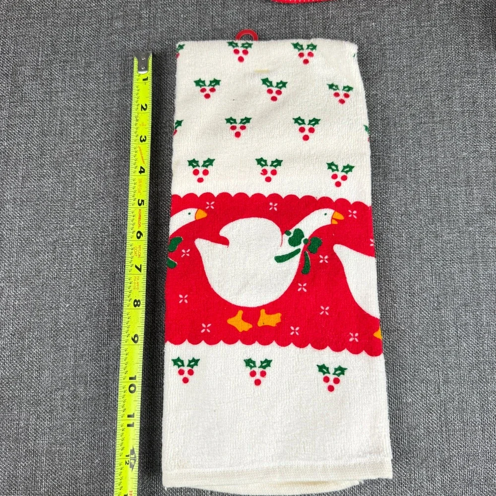 Vintage Christmas Memories Goose Towel Pot Holder Set Red White 1984